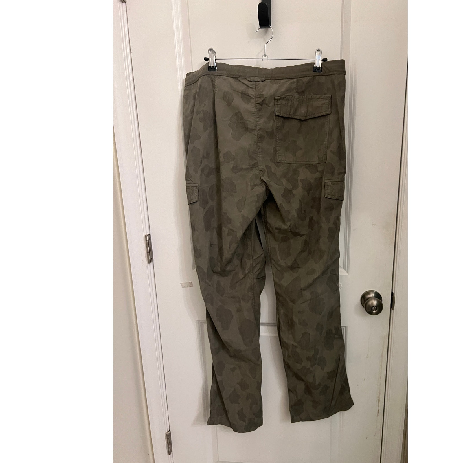 James Perse Camo Cargo Pants Drawstring Pull On Men's L Utility Military Skater — image 2 of 8